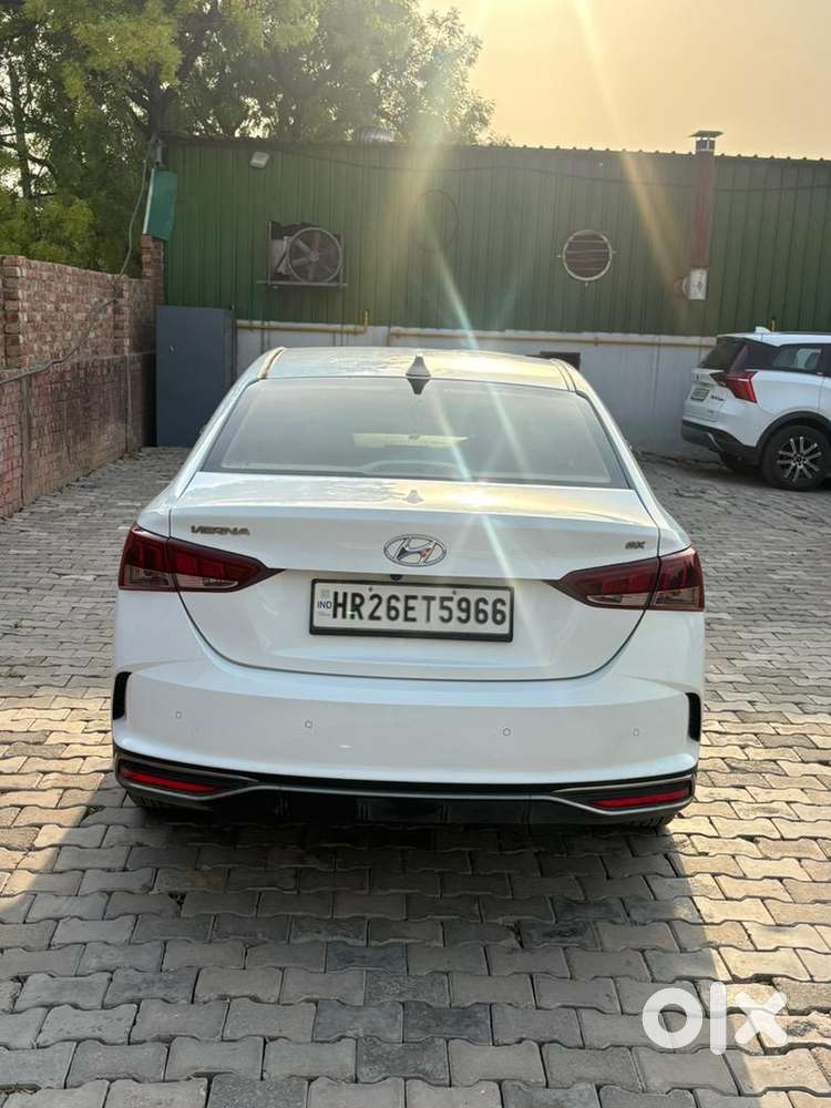 Hyundai Verna 2022 Diesel Well Maintained