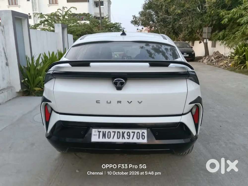 Tata Curvv Petrol Automatic 2025