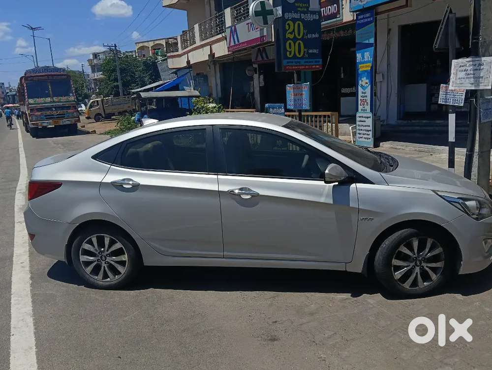 Hyundai Verna 2016