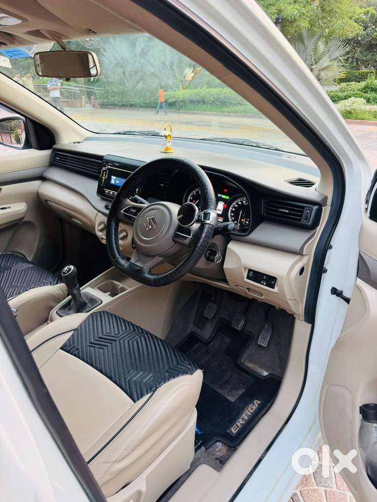 Maruti Suzuki Ertiga 1.5 Vxi, 2025, Cng & Hybrids