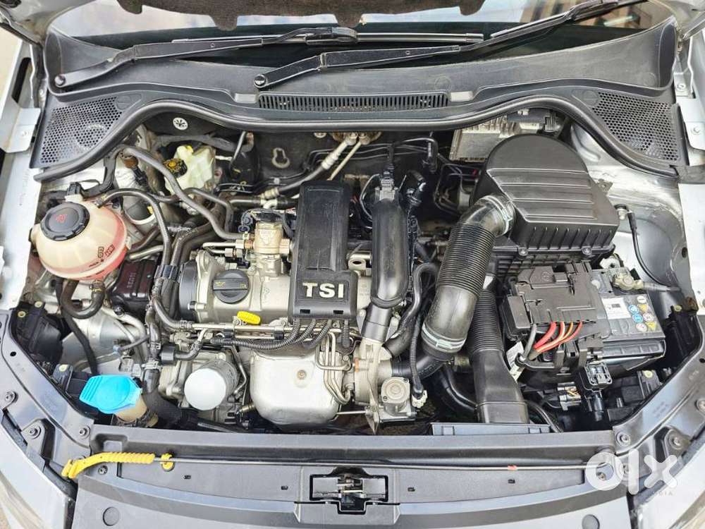 Volkswagen Vento 1.2 Tsi Highline Plus At, 2017, Petrol