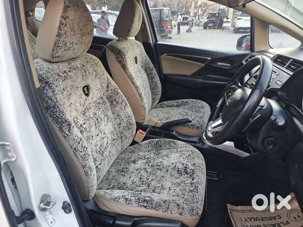 Honda Jazz V At Privilege, 2017, Petrol