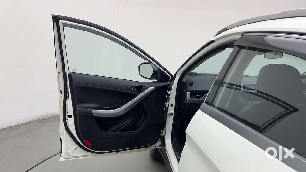Tata Nexon 1.2 Revotron Xm (s), 2021, Petrol