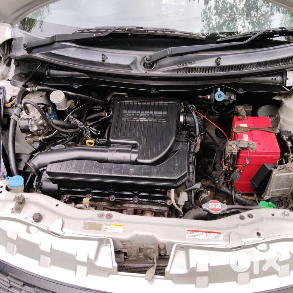 Maruti Suzuki Swift Lxi Optional-o, 2017, Cng & Hybrids
