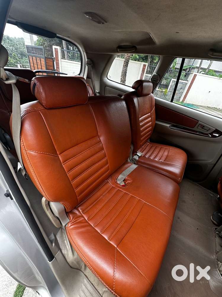 Toyota Innova Diesel 2011 Car