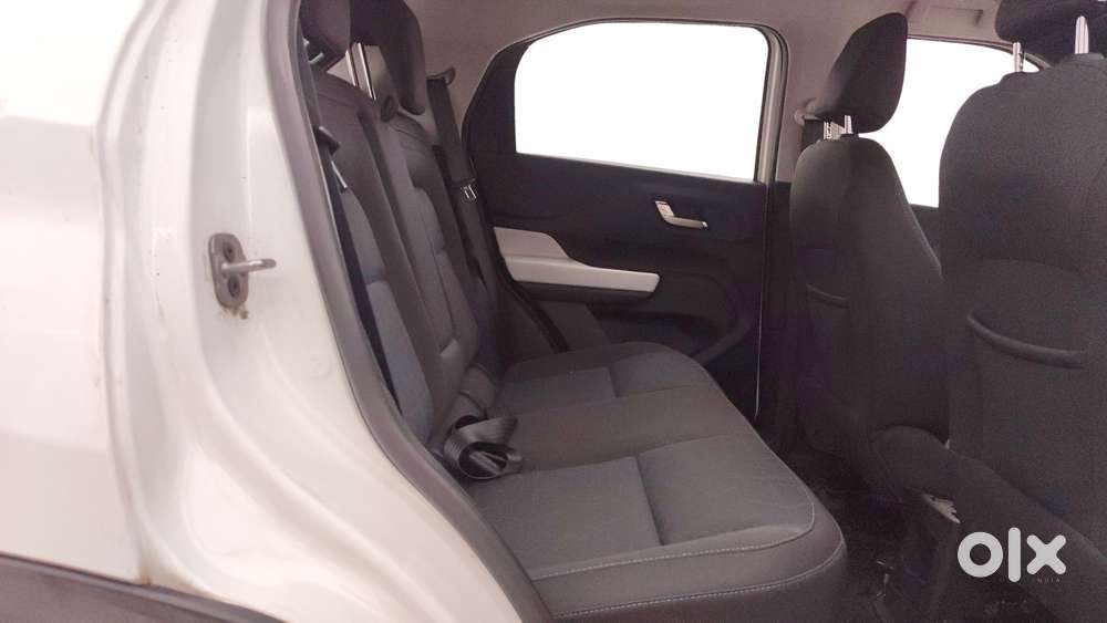 Tata Punch Creative Amt, 2022, Petrol