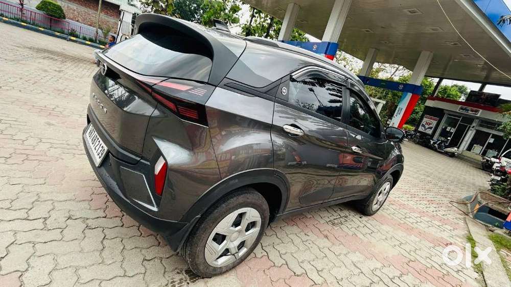 Tata Nexon Fearless Plus 1.2 Revotron Petrol 6 Mt, 2024, Petrol