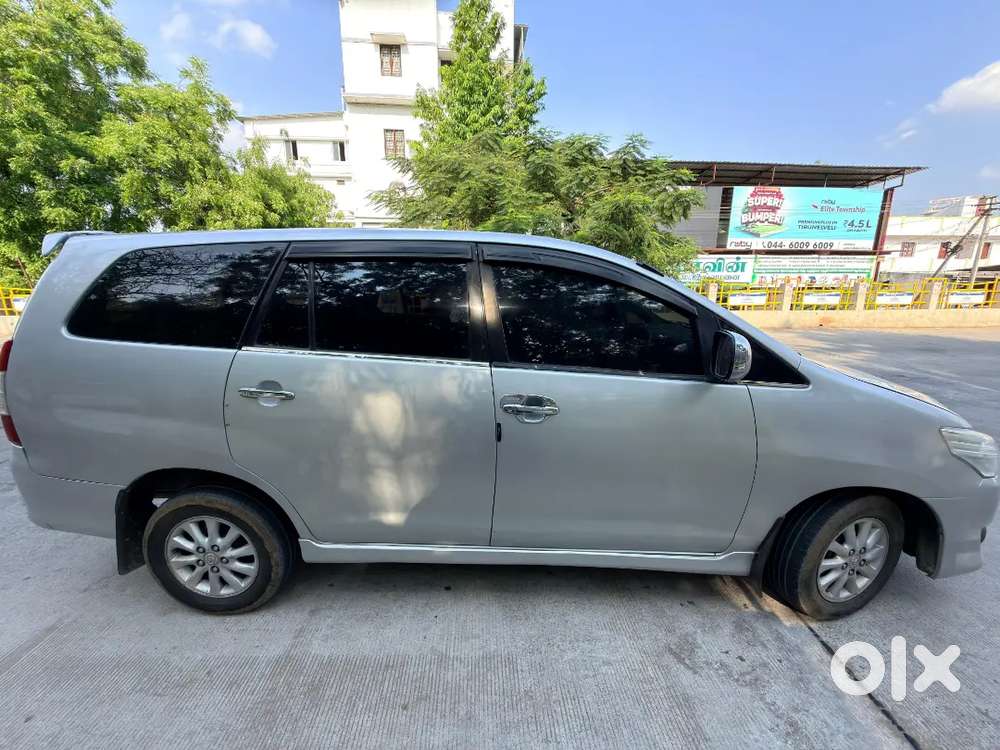 Toyota Innova 2013 Diesel Well Maintained