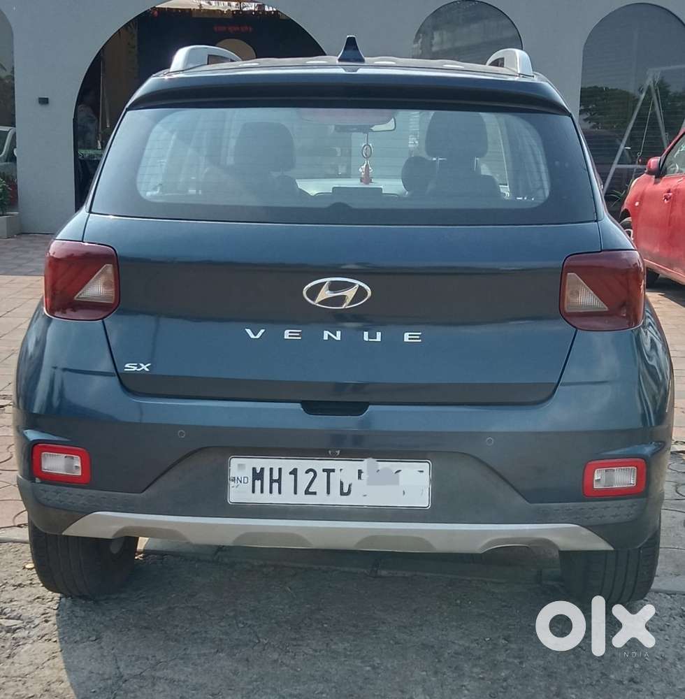 Hyundai Venue Sx (o) Mt 1.5 Diesel, 2021, Diesel