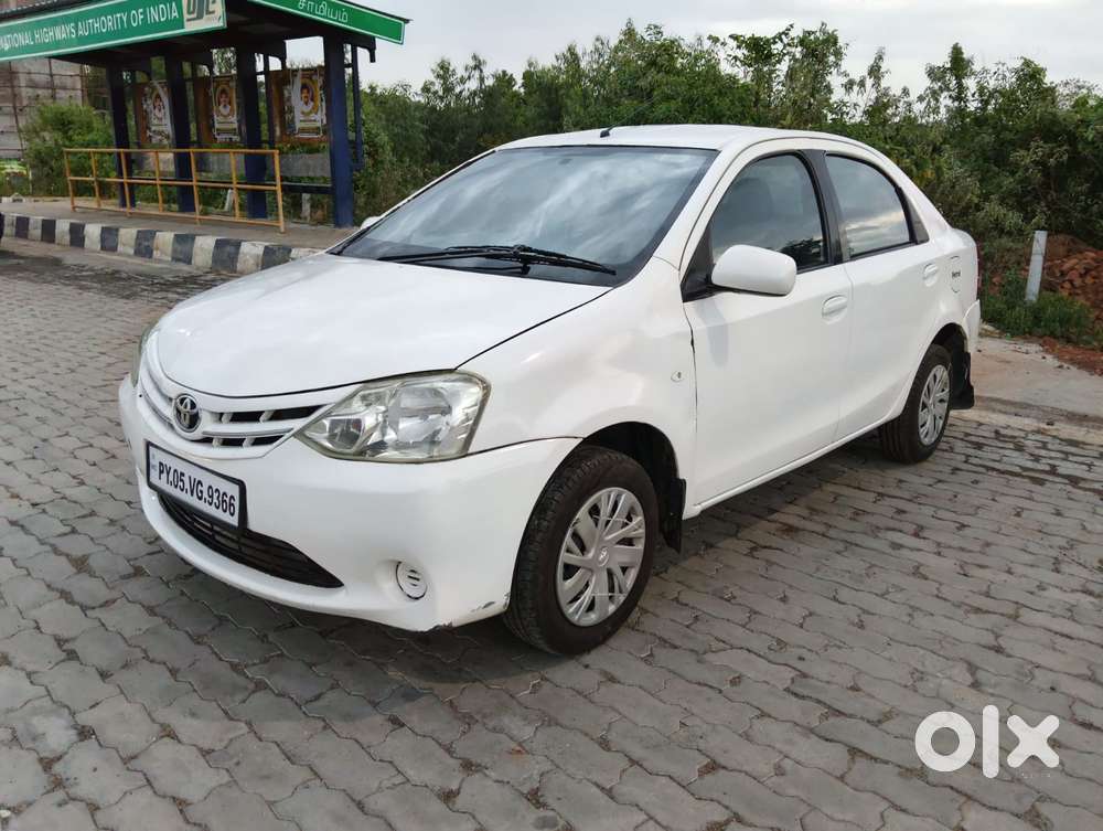 Toyota Etios, 2012, Petrol