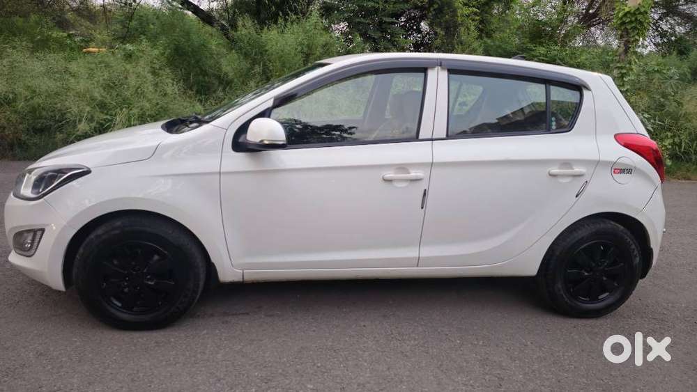 Hyundai I20 Sportz 1.4 Crdi 6 Speed Bs-iv, 2012, Diesel