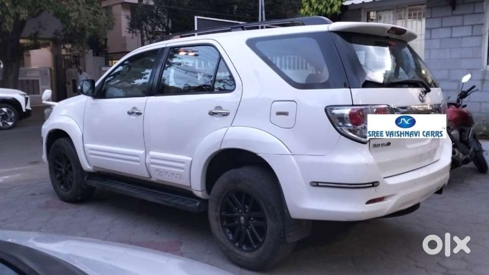 Toyota Fortuner 3.0 4x4 Manual, 2013, Diesel