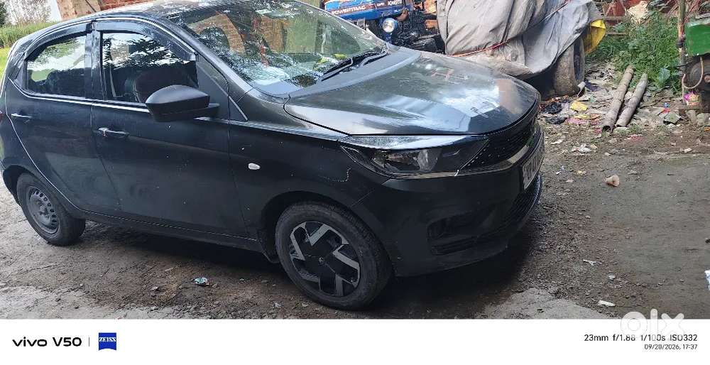Tata Tiago Xm Petrol 2025