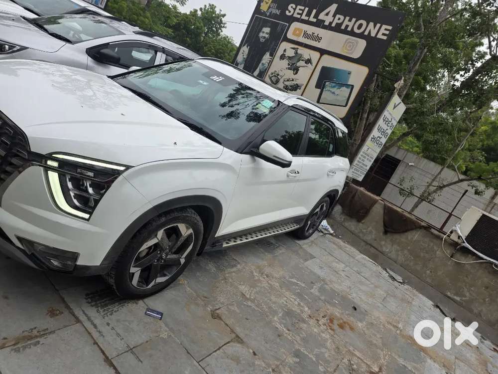 Hyundai Alcazar Platinum 2022 Diesel Automatic