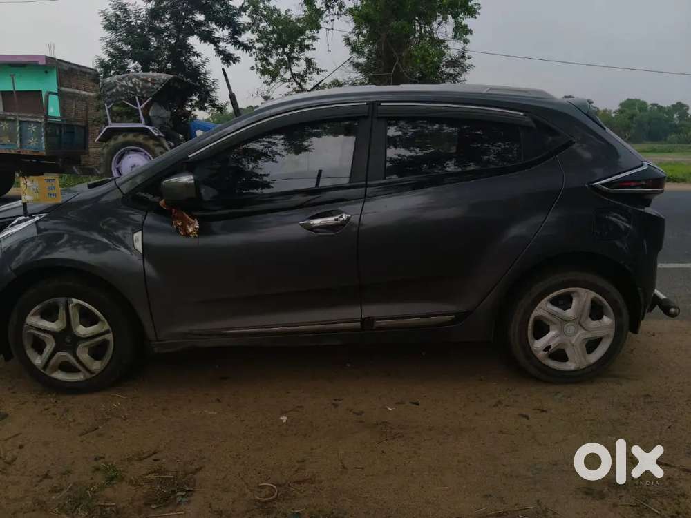 Tata Altroz 1.2 Xt 2023
