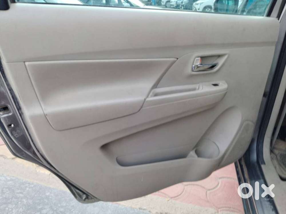 Maruti Suzuki Ertiga 1.5 Zxi, 2020, Petrol