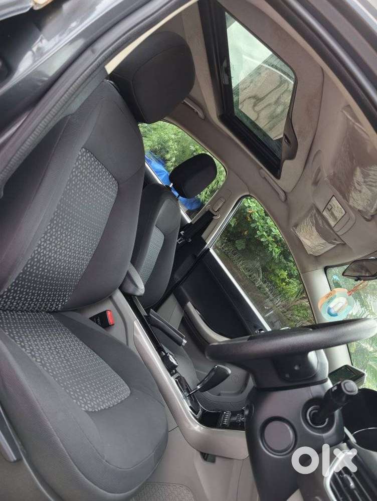 Tata Nexon 1.2 Revotron Xza Plus, 2018, Petrol