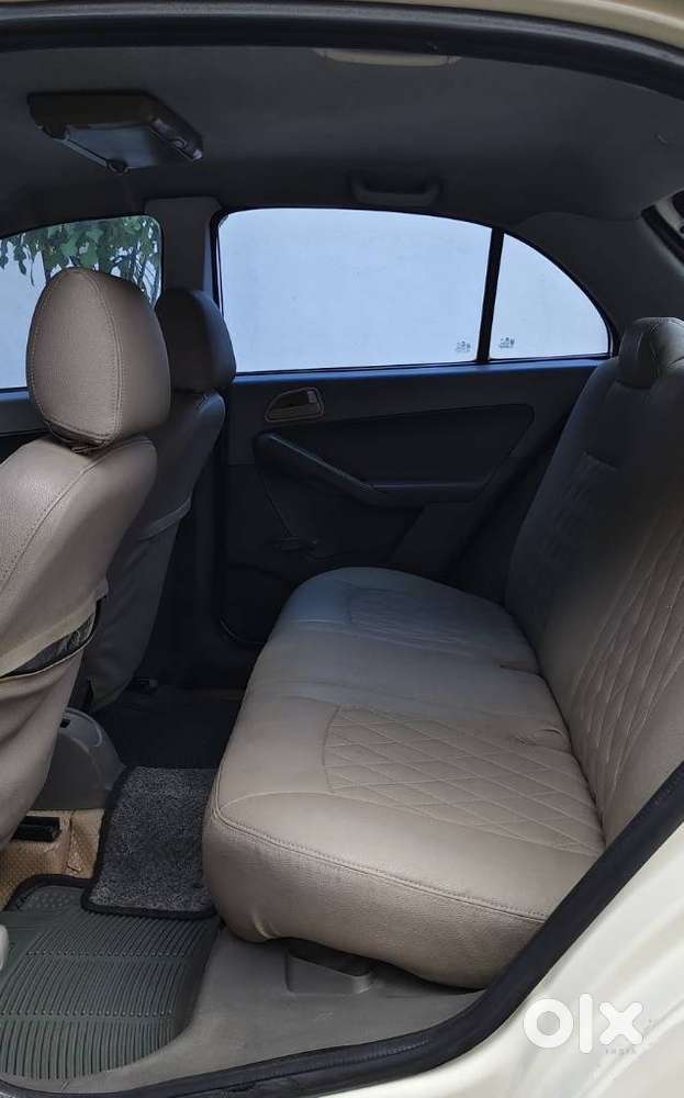 Tata Indica Vista Aura 1.3 Quadrajet (abs), 2011, Diesel