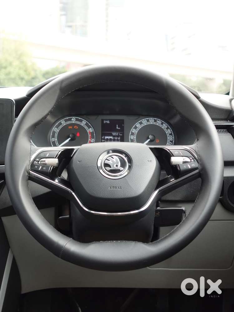 Skoda Kushaq Active 1.0 Tsi Mt, 2022, Petrol