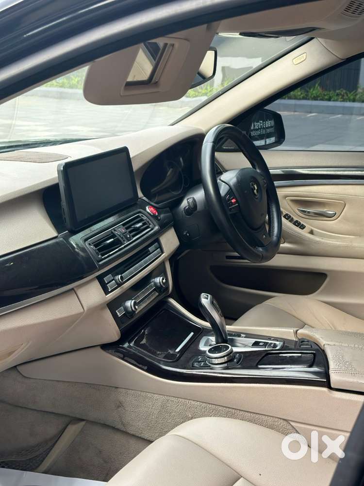 Bmw 520d Lci Black Colour In Immaculate Condition