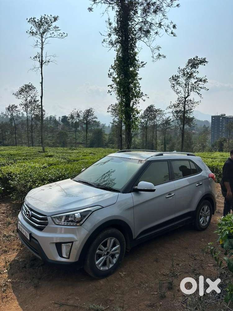 Hyundai Creta 2016 Silver  Well Maintained  79,000 Km