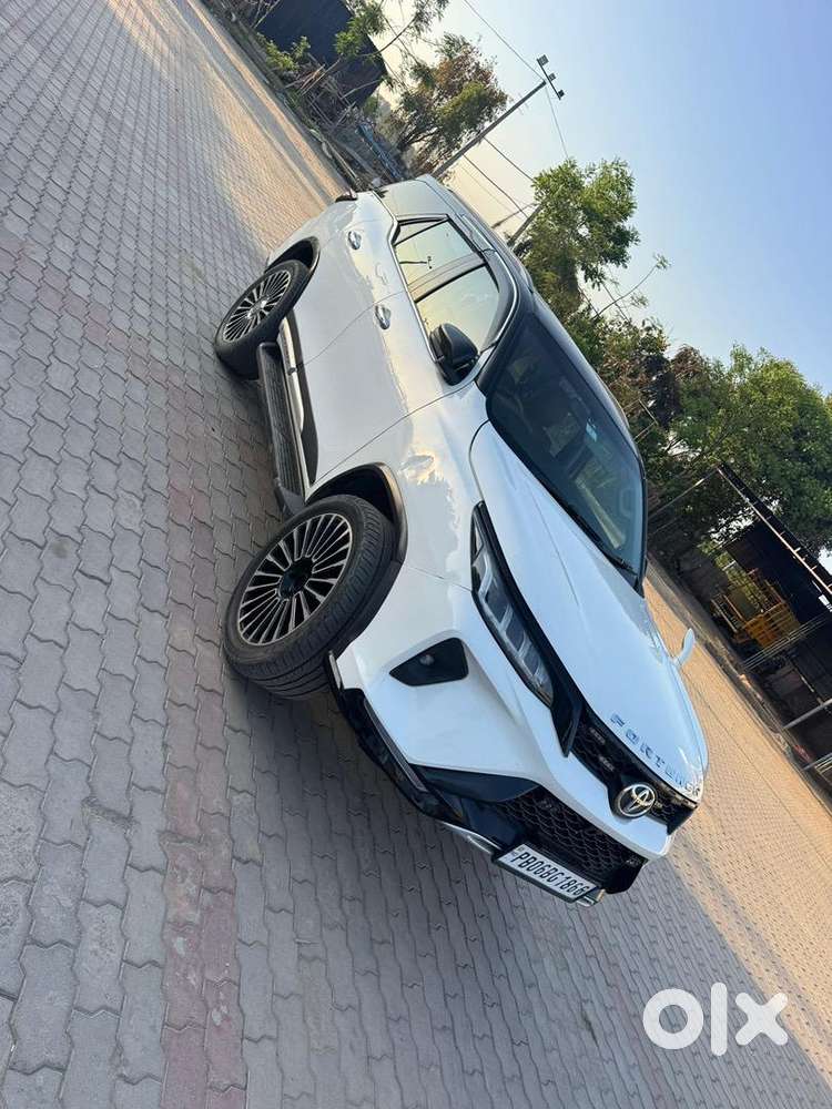 Toyota Fortuner Legender 2017 Diesel Well Maintained