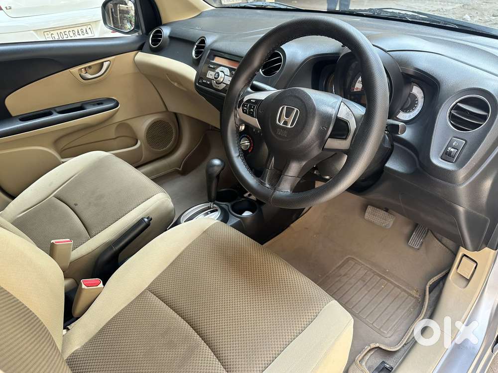 Honda Brio 2013-2016 Vx O At, 2014, Petrol