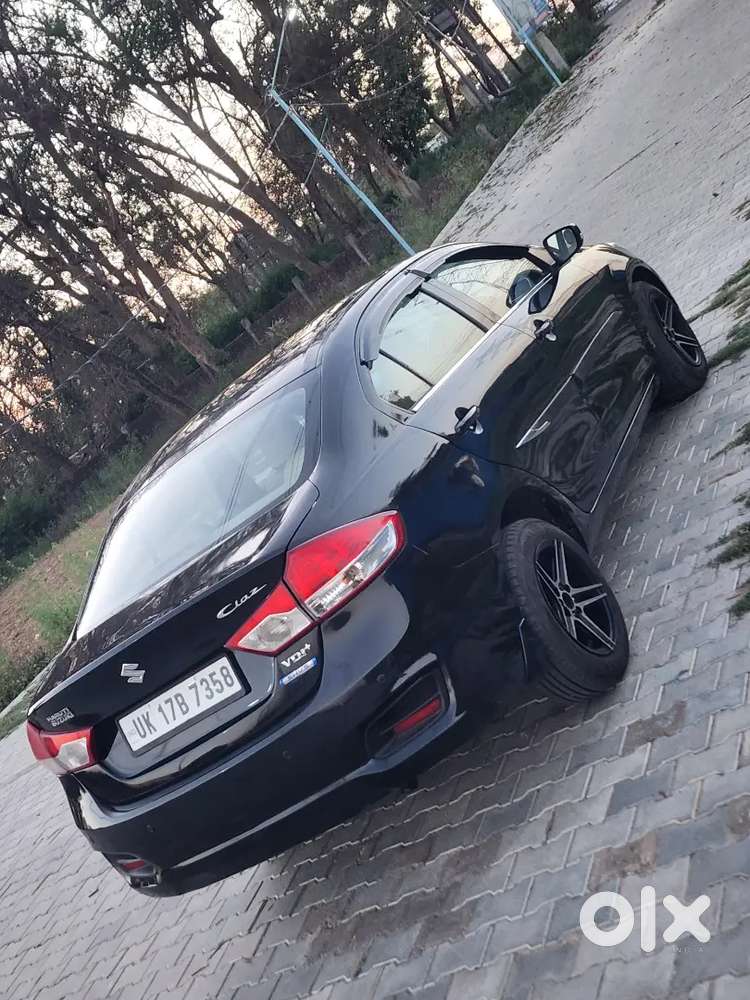Maruti Suzuki Ciaz Vxi +
1st Owner 
Music System