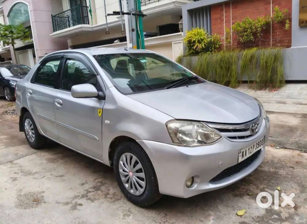Toyota Etios, 2011, Petrol