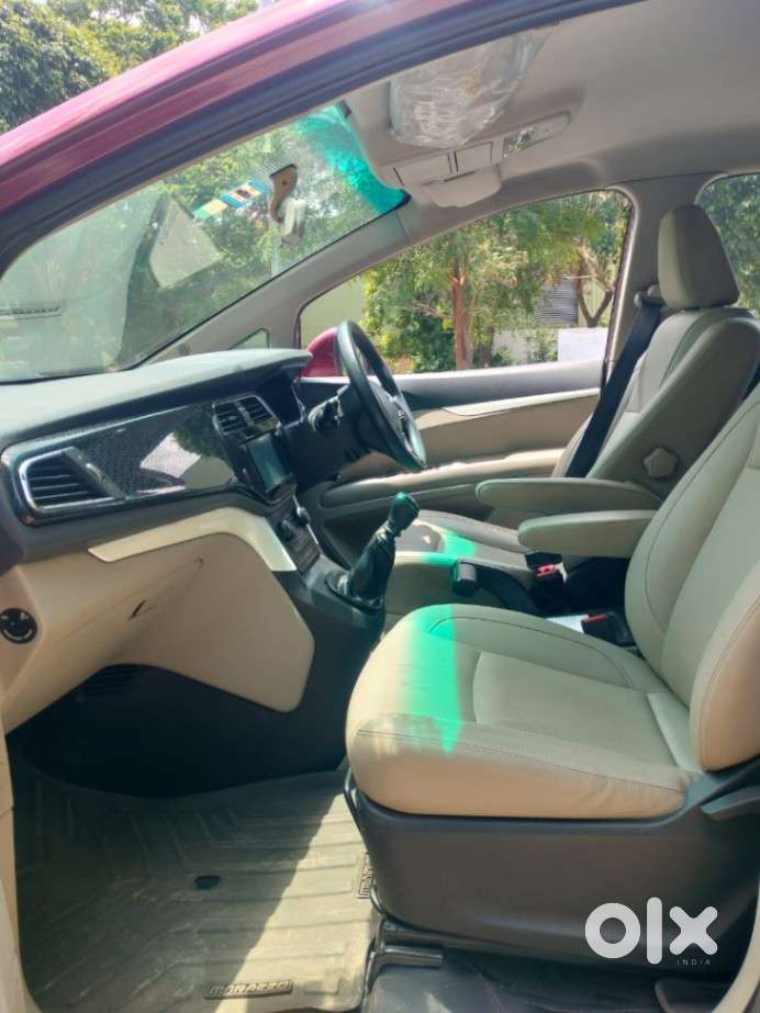 Mahindra Marazzo M8, 2019, Diesel