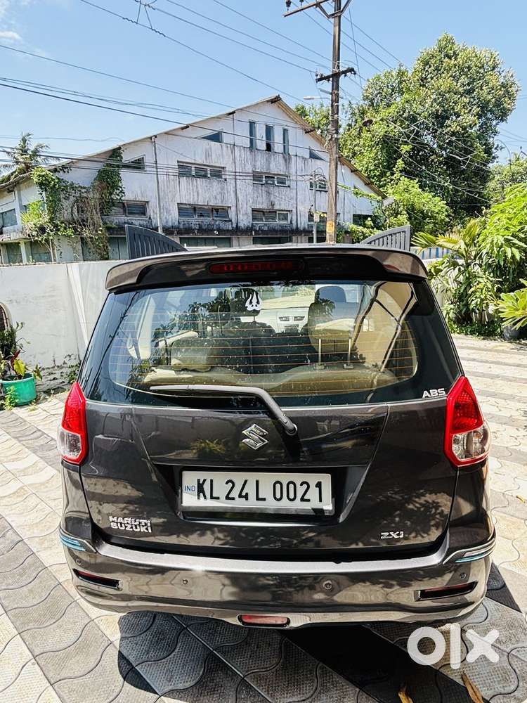Maruti Suzuki Ertiga 1.5 Zxi, 2015, Petrol