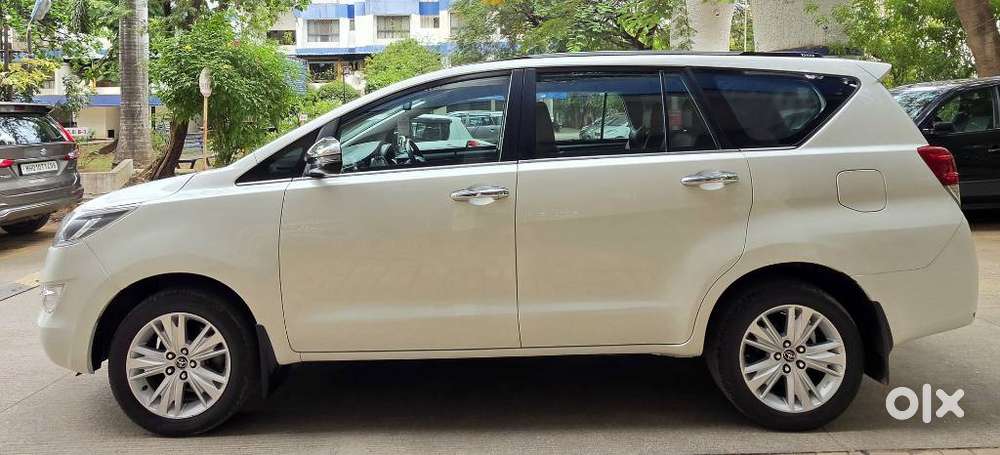 Toyota Innova Crysta 2.8z Automatic, 2018, Diesel