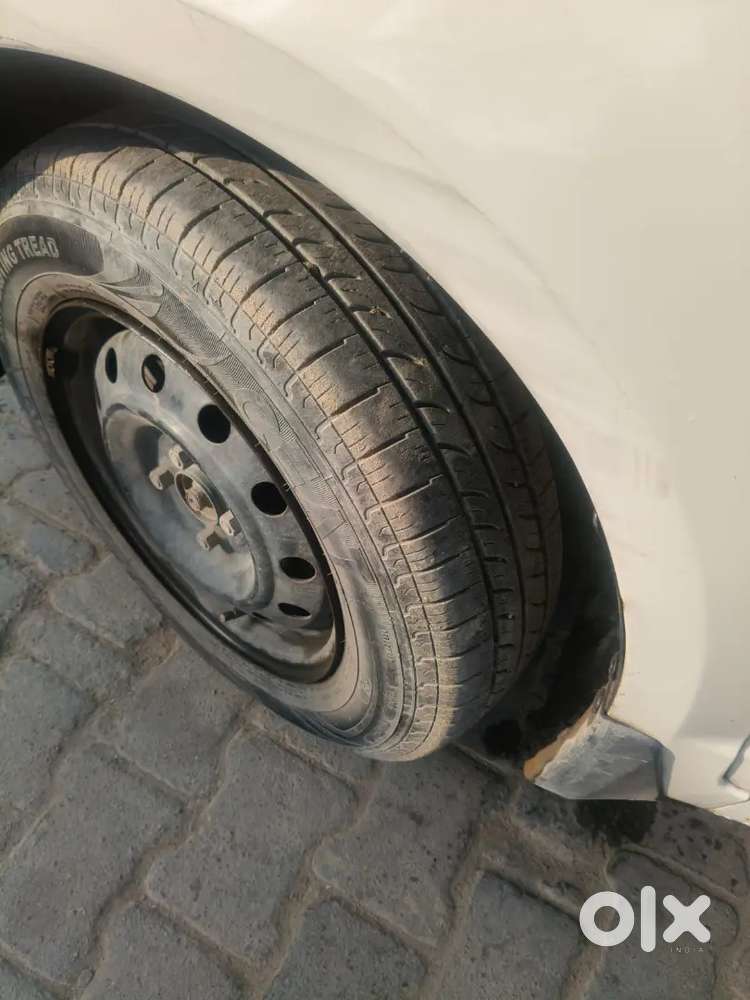 Maruti Suzuki Swift Petrol Manual 2011 Second Owner