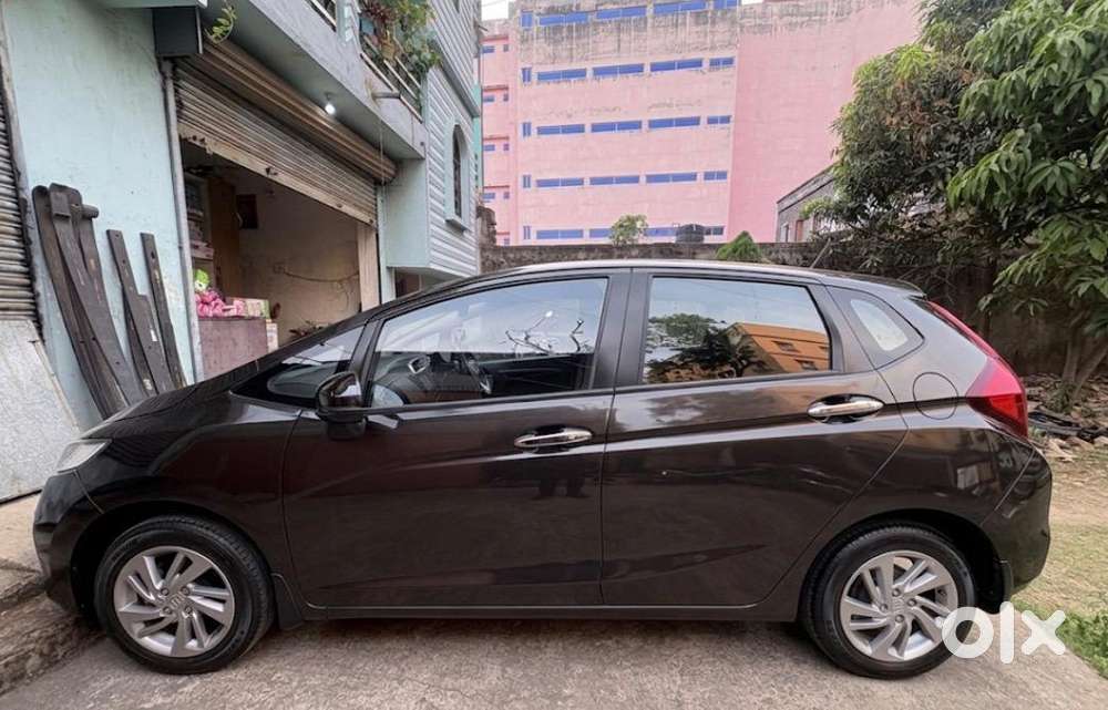 Honda Jazz 2021 Top Model 35k Km Only