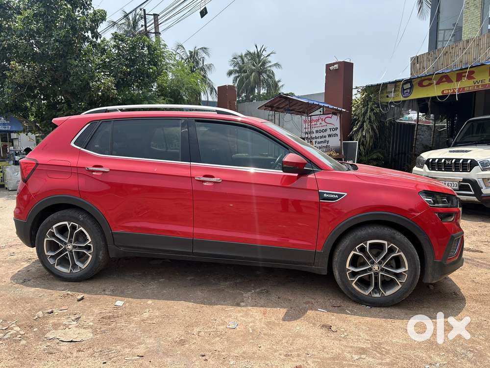 Skoda Kushaq 1.0 Tsi Style, 2022, Petrol