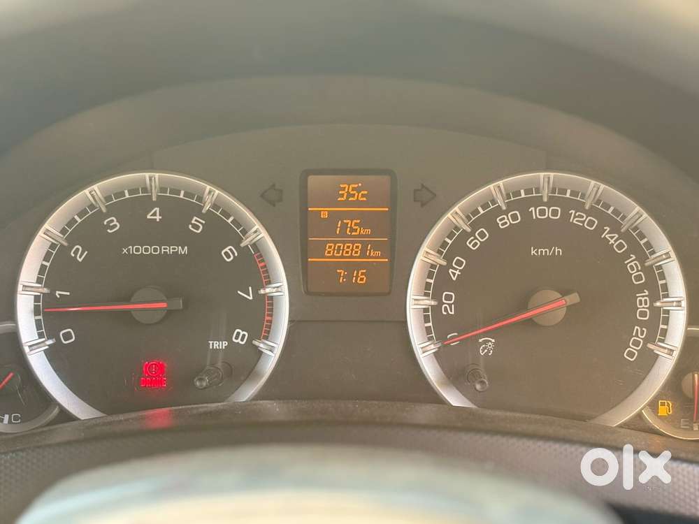 Maruti Suzuki Swift Zxi, 2011, Petrol