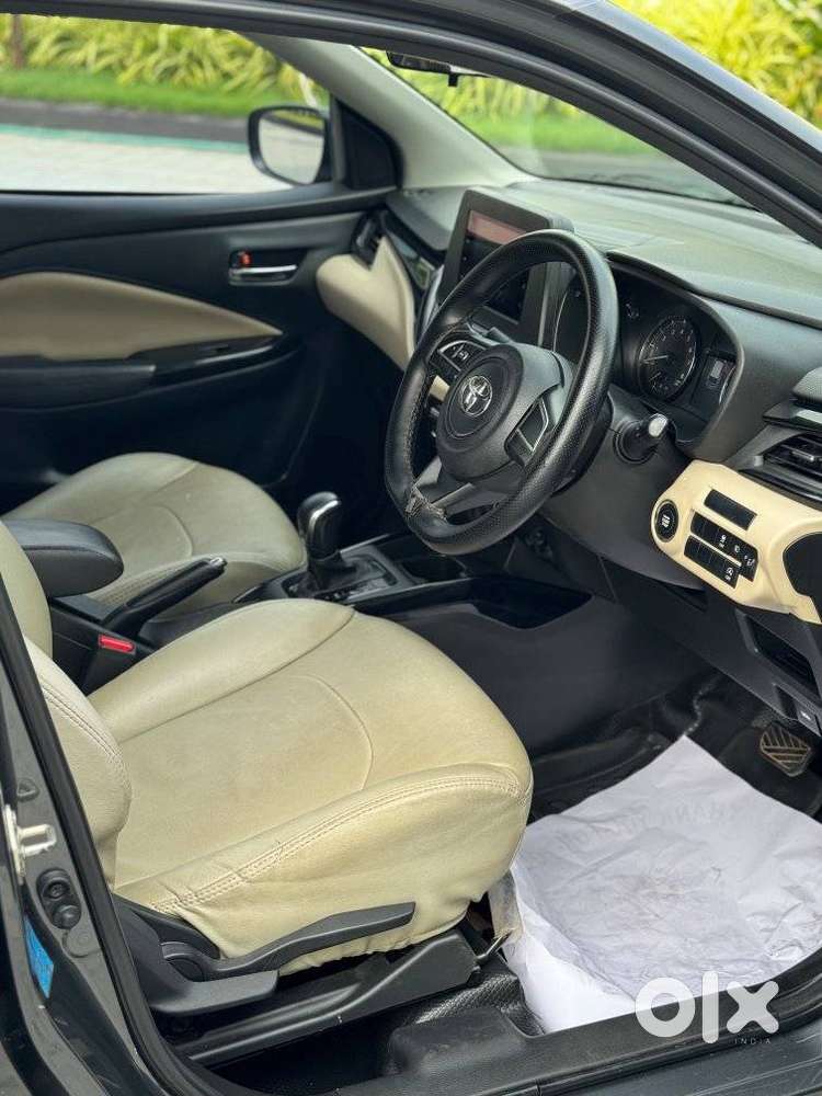 Toyota Glanza 1.2 G Amt, 2023, Petrol