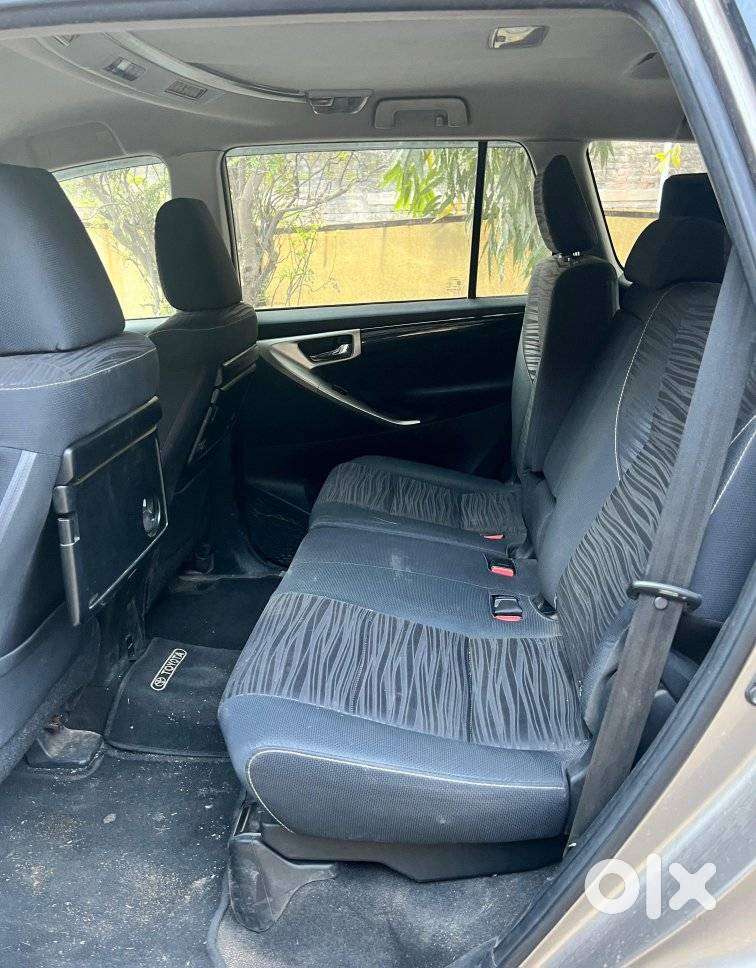 Toyota Innova Crysta