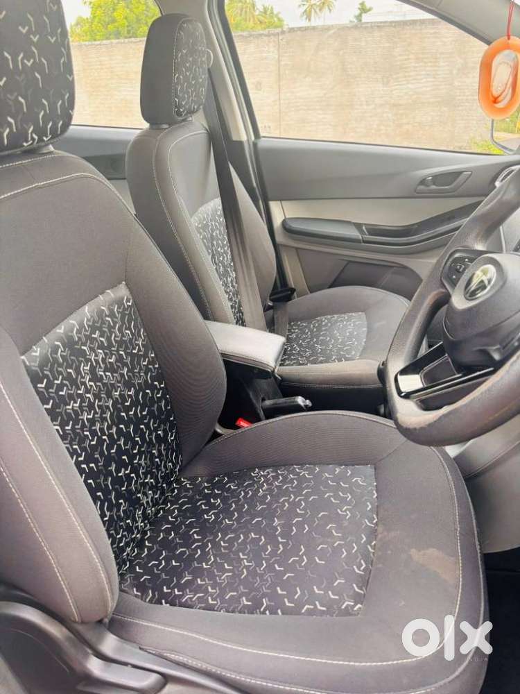 Tata Tiago, 2023, Petrol