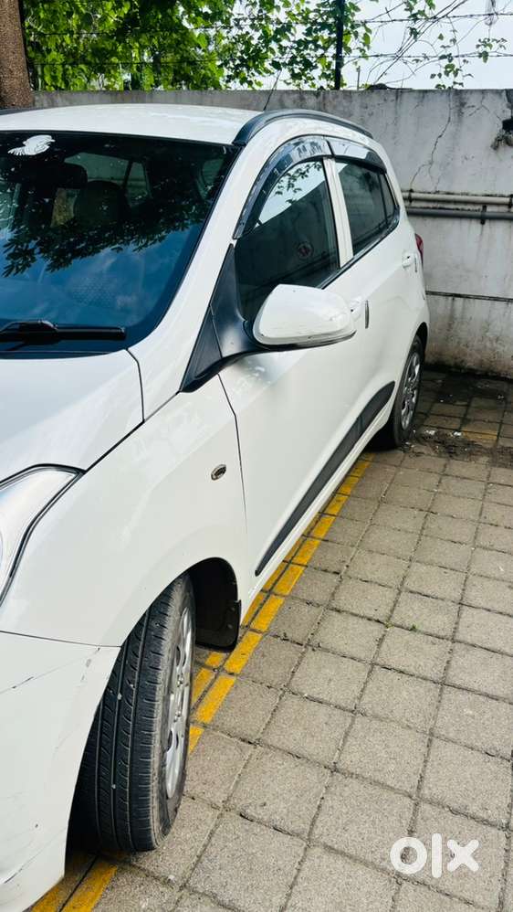 Hyundai Grand I10 2015 Cng & Hybrids Well Maintained
