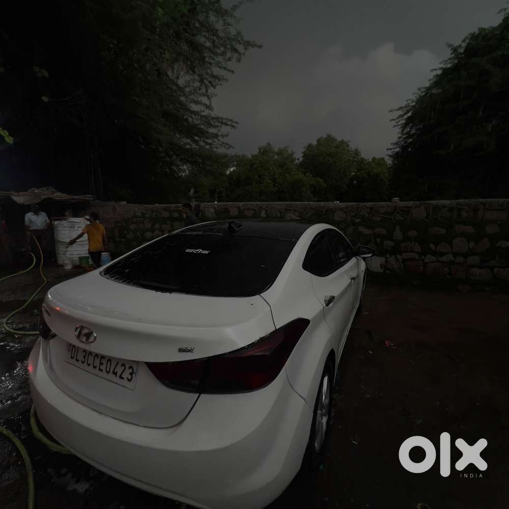 Hyundai Elantra Petrol 2014
