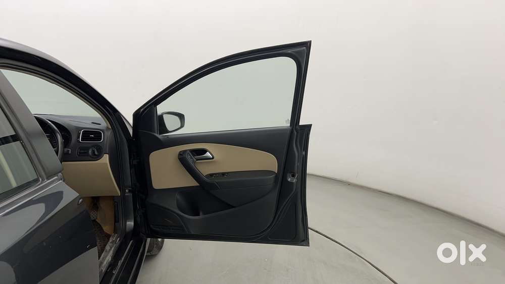 Volkswagen Polo 2009-2013 Diesel Highline 1.2l, 2017, Petrol