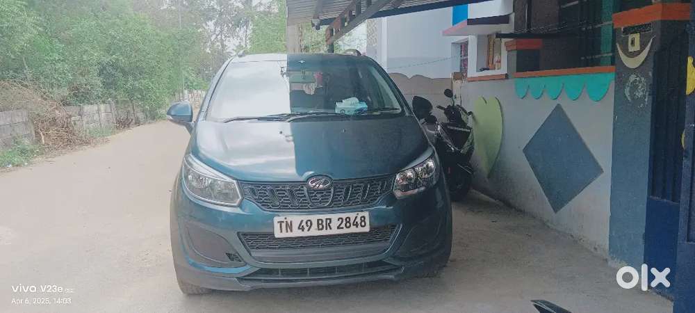 Mahindra Marazzo 2018