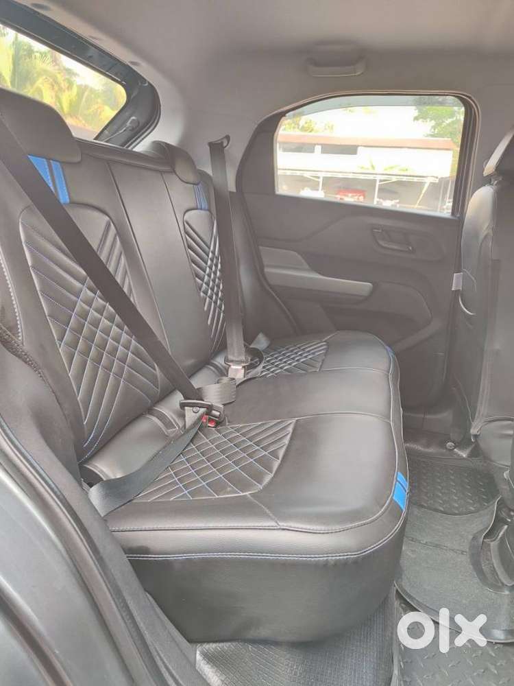 Tata Punch, 2023, Petrol