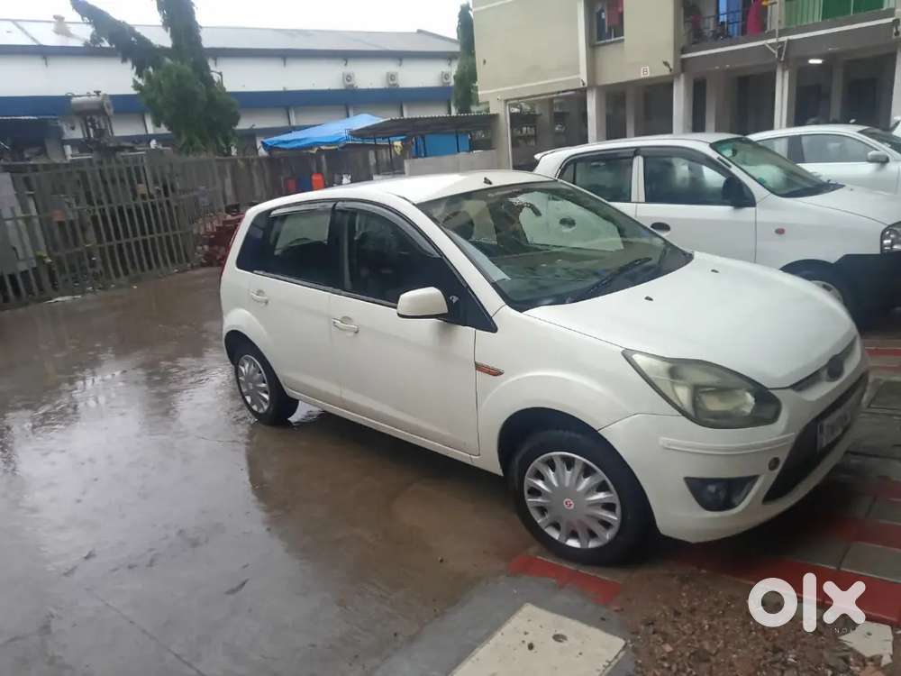 Ford Figo Petrol