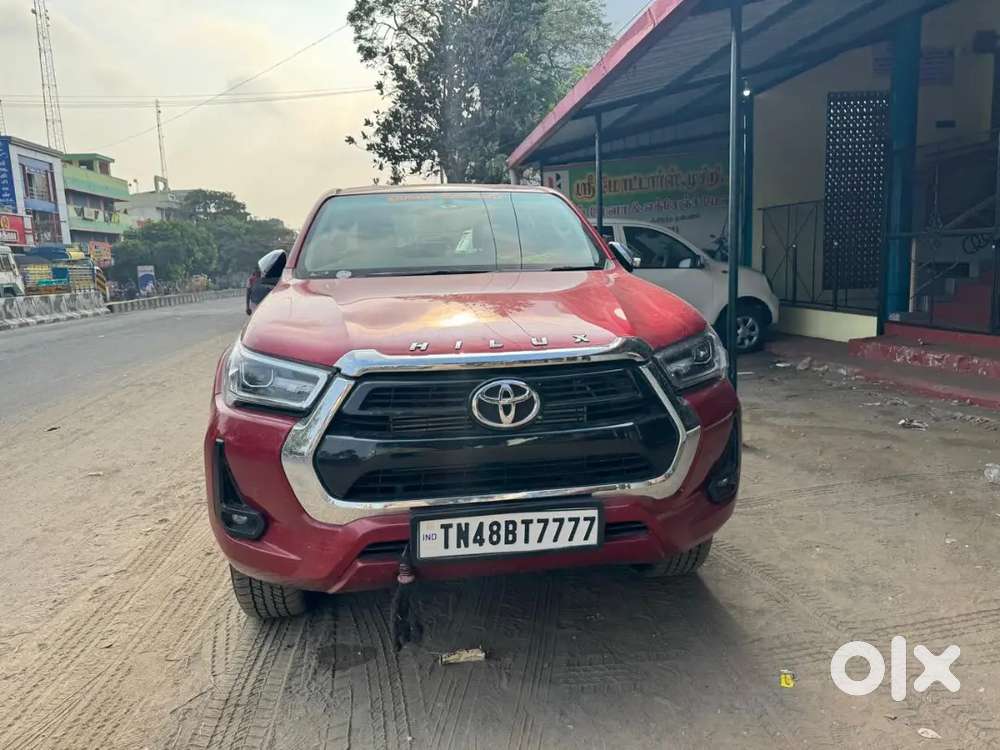 Toyota Hilux 2023 Diesel 42000 Km Driven