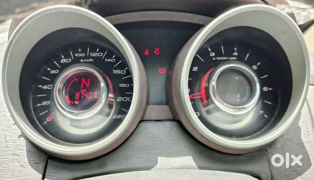 Mahindra Xuv500 W8 2wd, 2014, Diesel