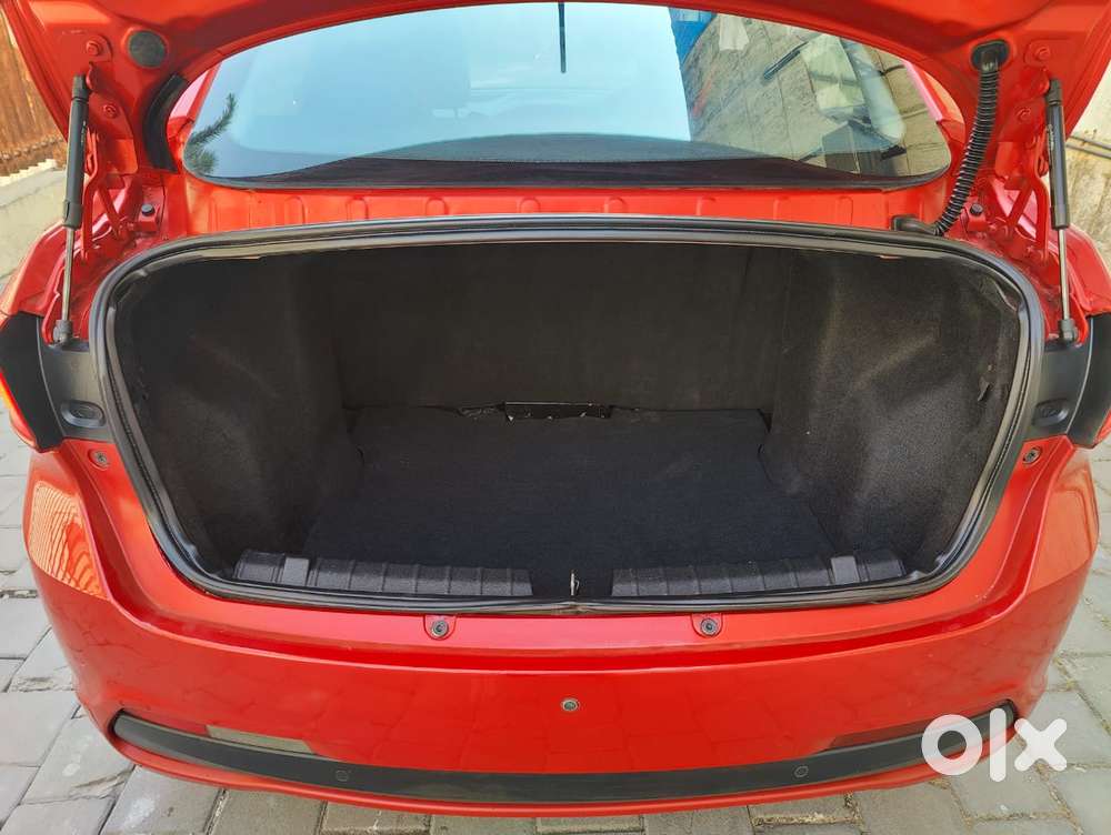 Tata Tigor 1.2 Revotron Xta, 2019, Petrol