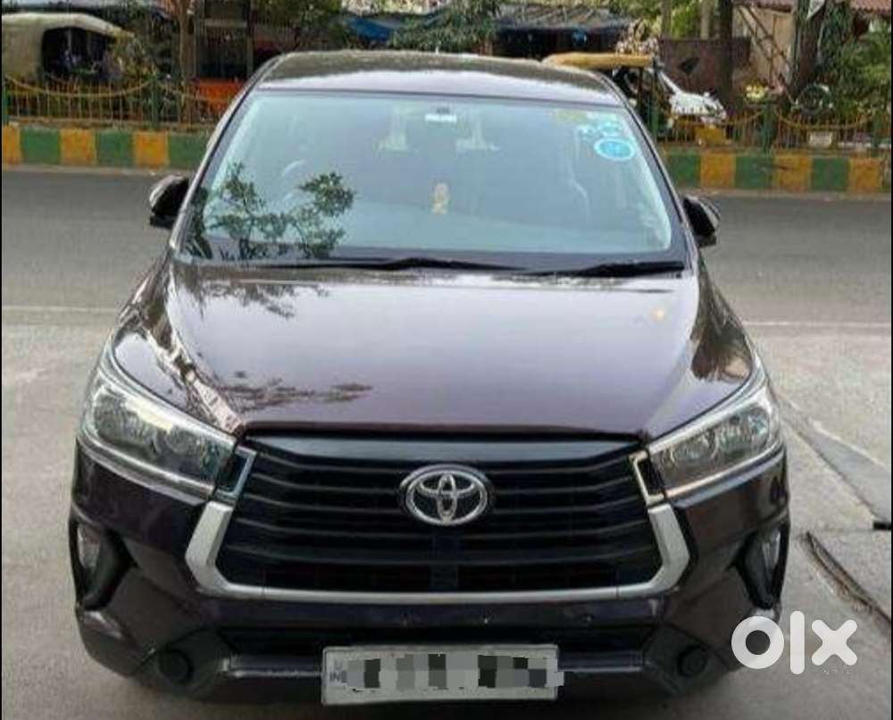 Toyota Innova Crysta 2.4 G Mt 7 Str, 2023, Diesel