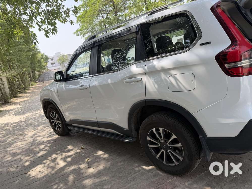 Mahindra Scorpio-n 2.2 Z8 Diesel At 7 Str, 2025, Diesel